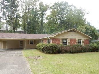 1819 Apache Ridge Rd, Meridian, MS 39305