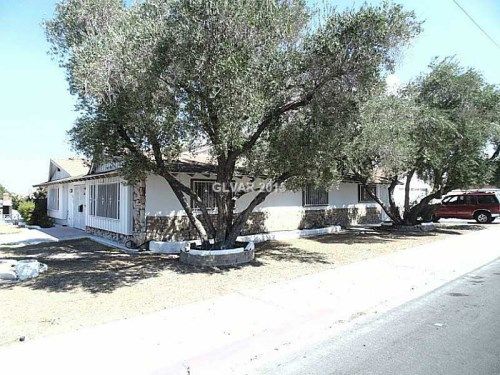 1700 East Oakey Bl Boulevard, Las Vegas, NV 89104