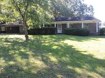 76 Mimosa Dr, Talladega, AL 35160