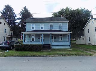 410 Church St, Herminie, PA 15637
