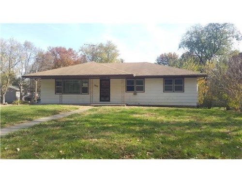 2403 4th Ave, Leavenworth, KS 66048