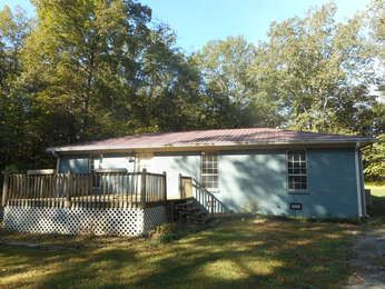 353 Morrow Dr, Guntersville, AL 35976