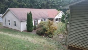 195 Beaver Dam Dr, Austinville, VA 24312