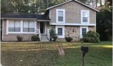 9020 Raven Dr Jonesboro, GA 30238