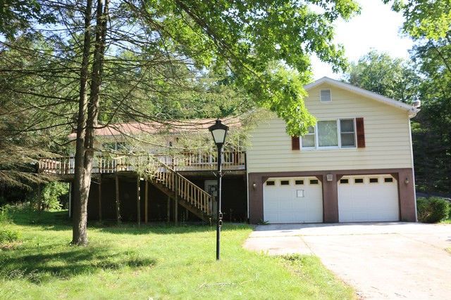 249 Dogwood Ln, Crystal Spring, PA 15536