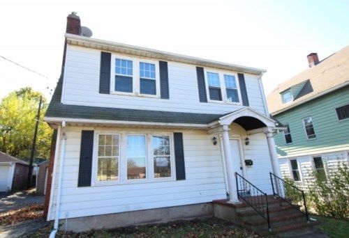 155 Olive St, Meriden, CT 06450