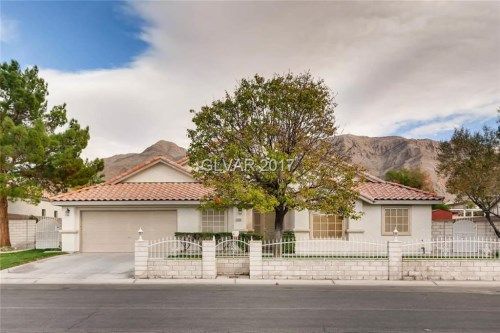 1260 Honey Lake Street, Las Vegas, NV 89110