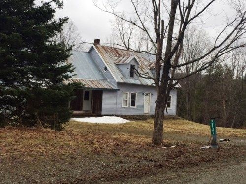 3131 Duck Pond Rd, Barton, VT 05822