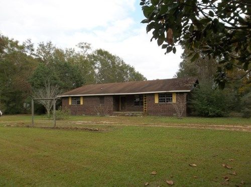 302 Hillcrest Loop, Petal, MS 39465