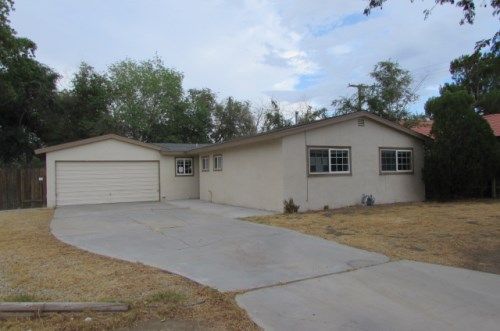 45468 Thornwood Ave, Lancaster, CA 93534