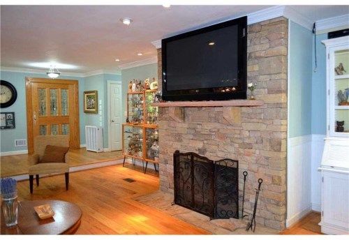 6000 E Gate Ct, Stone Mountain, GA 30087