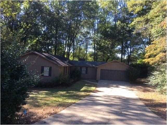 3015 Susan Ct, Marietta, GA 30066