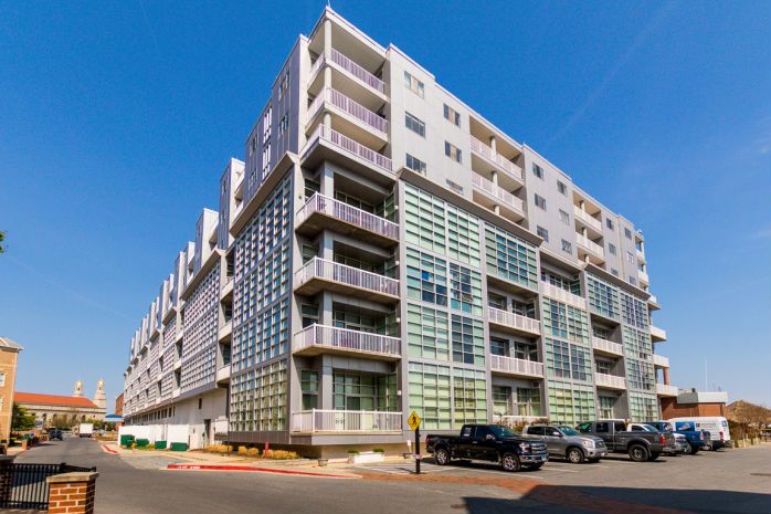 2772 Lighthouse East Point, Unit 208, Baltimore, MD 21224