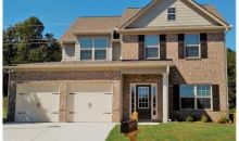 4151 Village Crossing Circle Ellenwood, GA 30294