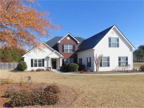 799 Winding Grove Ln, Loganville, GA 30052