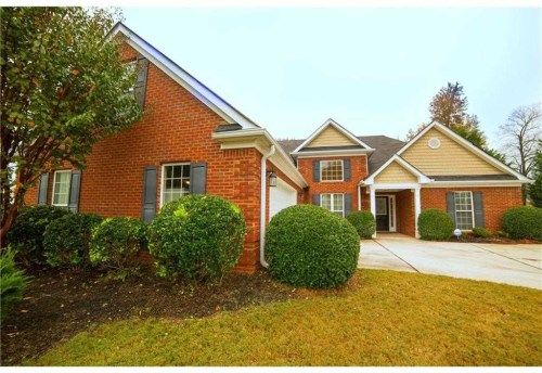 85 Hollow Ct, Covington, GA 30016