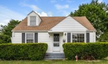 135 Calderwood Dr Warwick, RI 02886