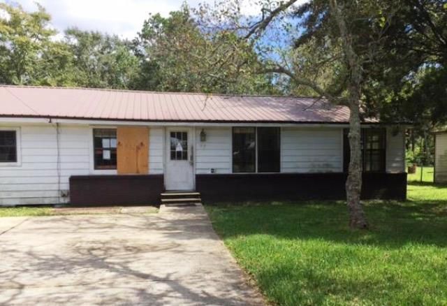 4324 Earl Blvd, Moss Point, MS 39563