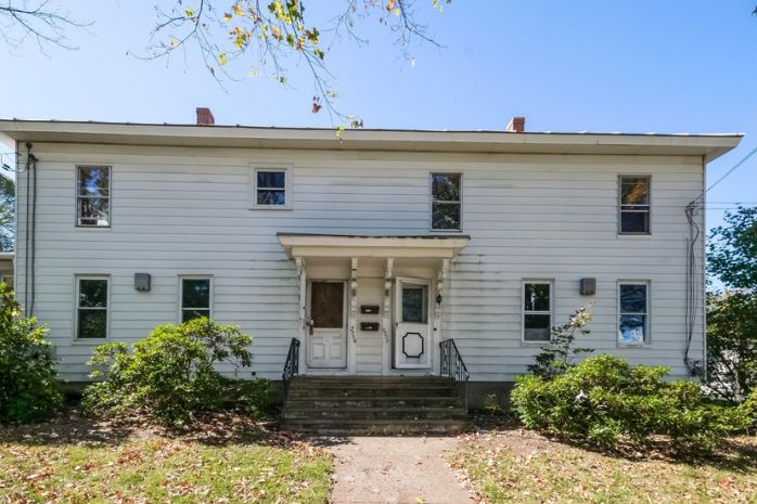 2002-2004 Maple St, Three Rivers, MA 01080