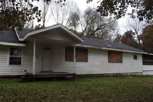 649 Johnson Rd, Kodak, TN 37764