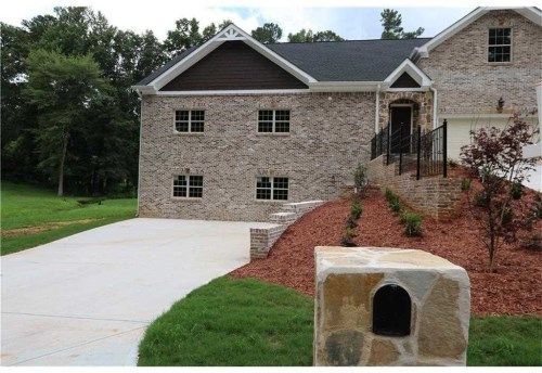 1890 Kinridge Rd, Marietta, GA 30062