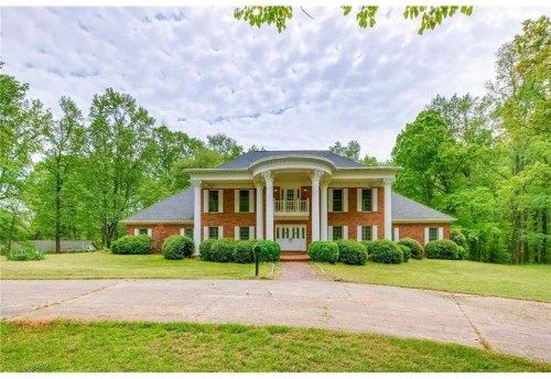 13675 Cogburn Rd, Alpharetta, GA 30004