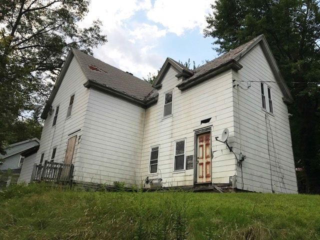 6 Main St, Leicester, MA 01524