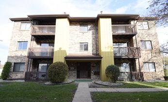 1253 Cunningham Dr Apt 2w, Calumet City, IL 60409