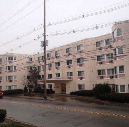 333 Grand Ave Apt 2i, Palisades Park, NJ 07650