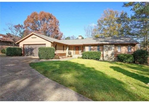 4098 Essex Dr, Villa Rica, GA 30180