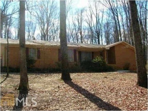 3027 Jodeco Dr, Jonesboro, GA 30236