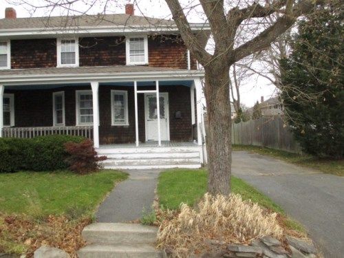 77 Spooner Street, Plymouth, MA 02360