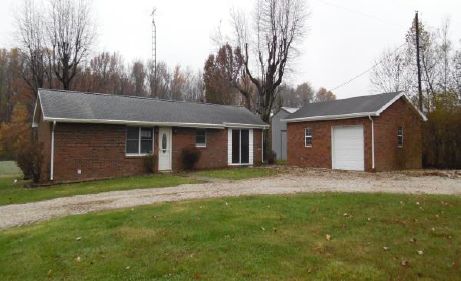 8842 W State Rd 56, Otwell, IN 47564