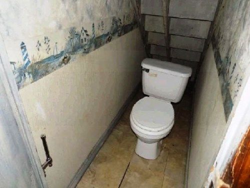 333 N Jefferson St, Connellsville, PA 15425