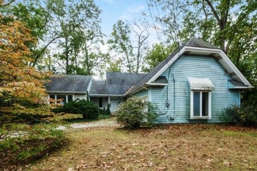 16 Lakeside Ln, Sewell, NJ 08080