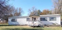 3417 TREE LN Junction City, KS 66441