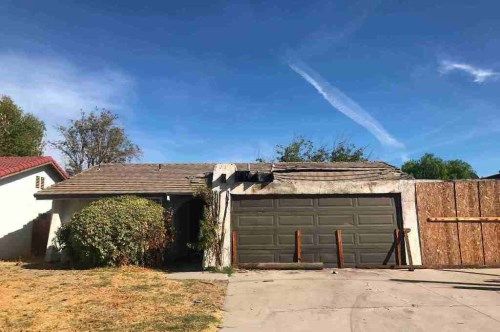 232 Zolder St, Hemet, CA 92544