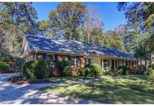 2490 Old Salem Circle SE, Conyers, GA 30013