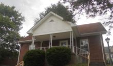 709 Broad St Mount Hope, WV 25880