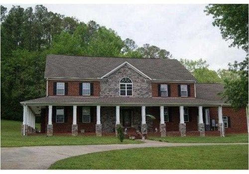 311 Varnell Cedar St, Cohutta, GA 30710