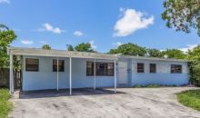 1451 Ne 202nd St Miami, FL 33179