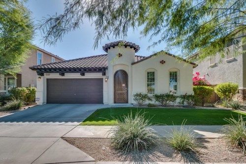 2209 E Grenadine Road, Phoenix, AZ 85040