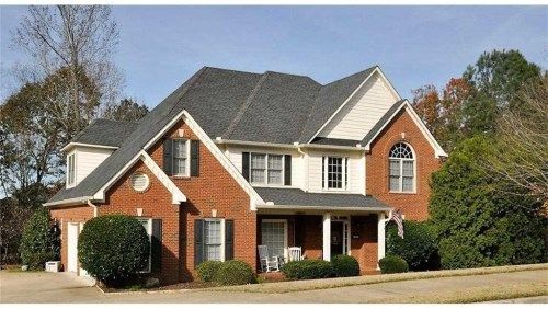 235 Settindown Ct, Roswell, GA 30075