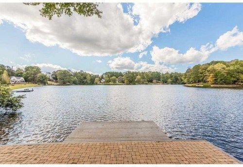 157 Lake Somerset Dr NW, Marietta, GA 30064