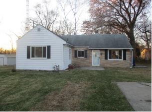 40 Roseanna Dr, Toledo, OH 43615