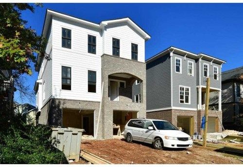 1100 Victoria St, Atlanta, GA 30319