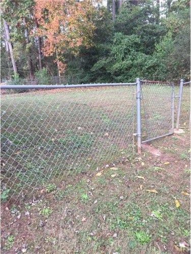 498 Cole Drive Dr SW, Lilburn, GA 30047