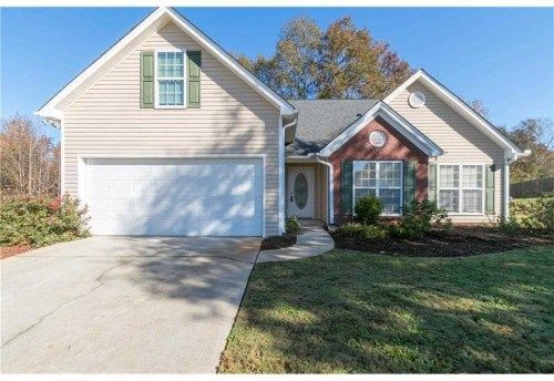 164 Beacon Dr, Maysville, GA 30558