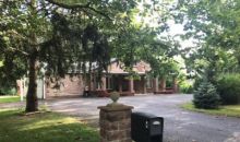 4 Everglades Ln Coram, NY 11727