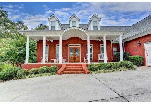 1812 Wesleyan Ln, Loganville, GA 30052